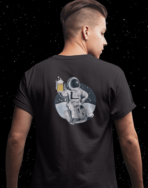 Bierstronaut - Premium T-Shirt - Biermode | Mode für den Bierliebhaber